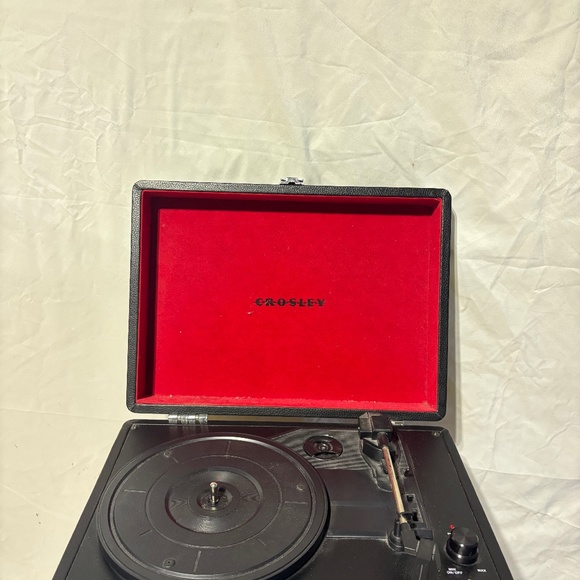 Crosley Cruiser Premier Vinyl Record Player with Speakers - Picture 1 of 4